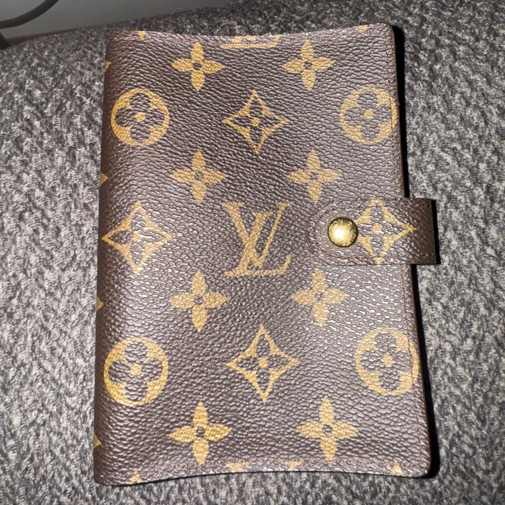 Vintage Louis Vuitton Agenda PM